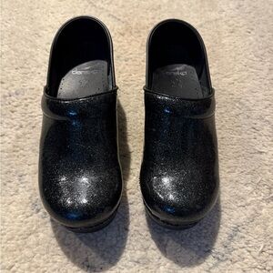 Dansko Womens Black Clogs